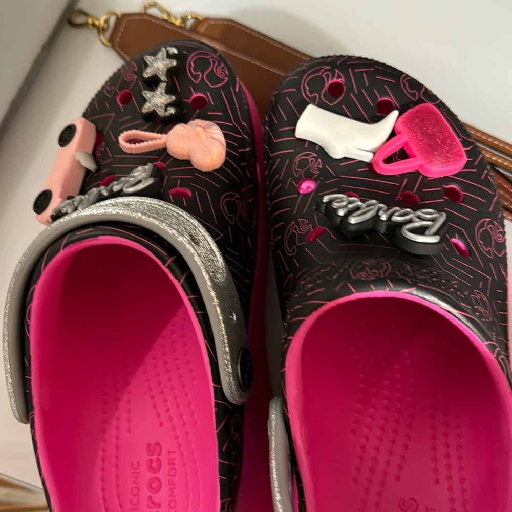 Barbie crocs